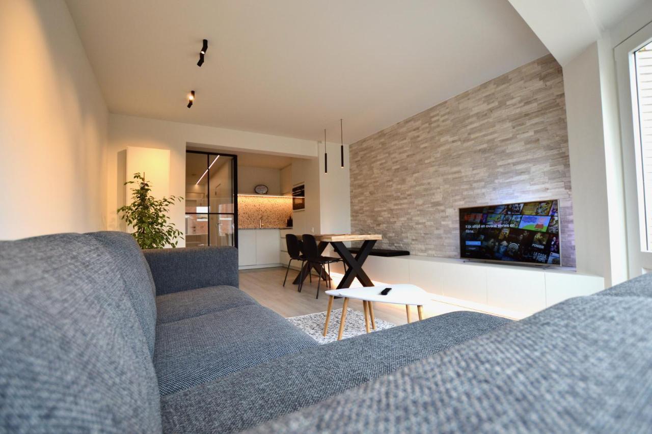 Ruim En Lichtrijk Appartement Op 100M Van Zee Te Koksijde Eksteriør bilde